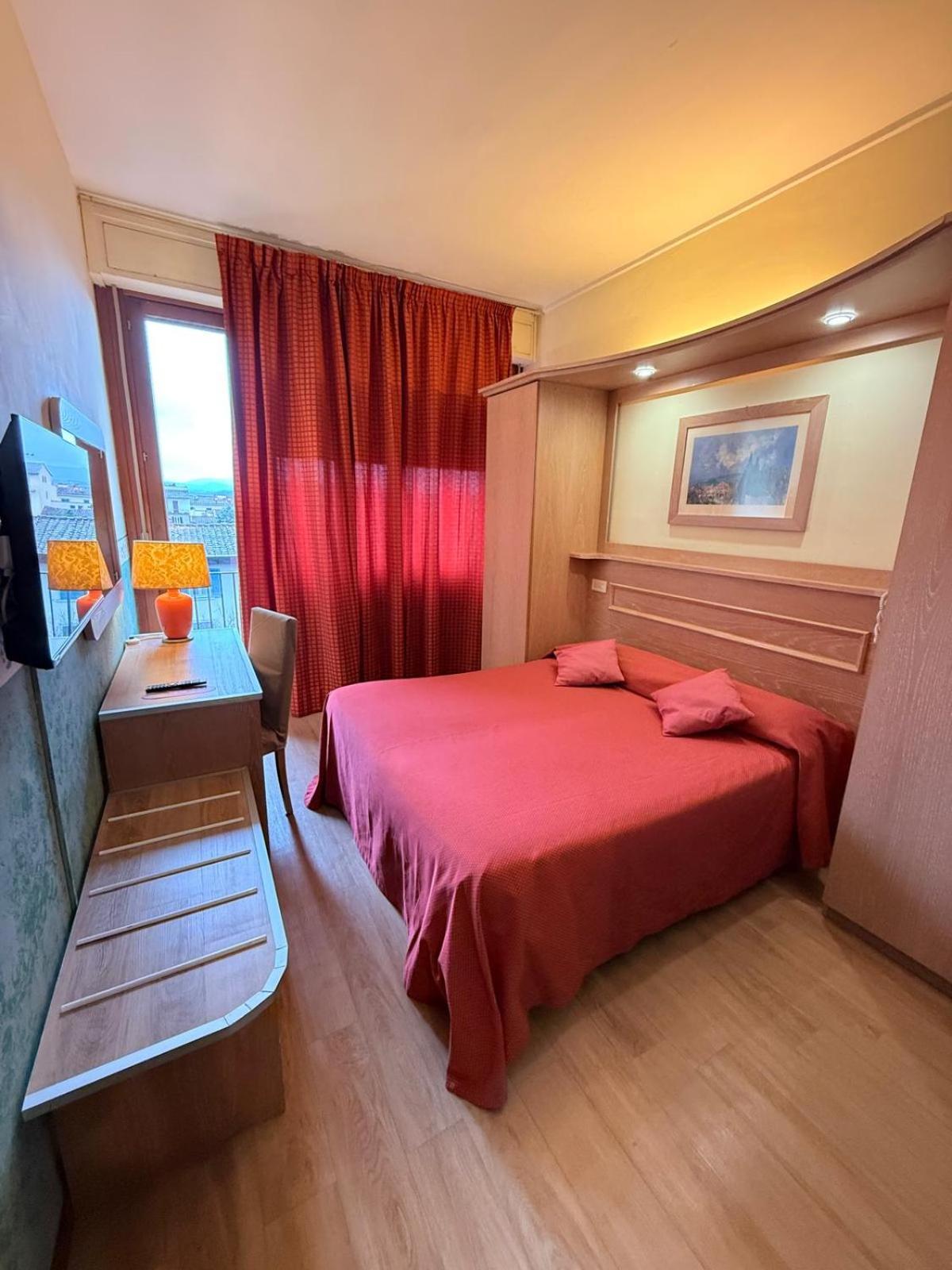 Hotel Meridiana فلورنس المظهر الخارجي الصورة